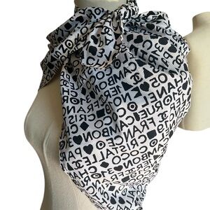 Parisian look Chic Black and White Designeresqe Scarf square large for fun newer